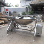 Steam jacket bucket (stir-fry pan)